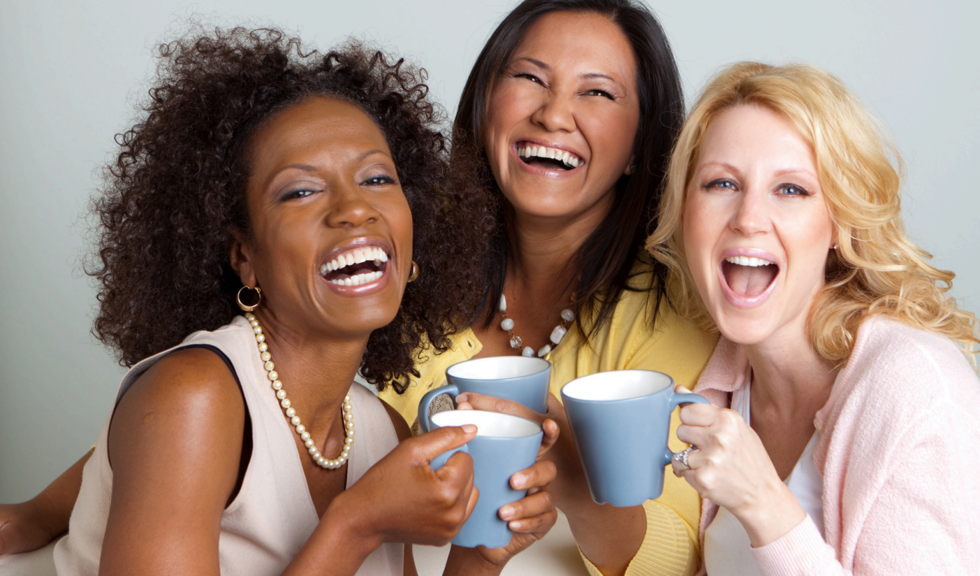 Mulheres tomando café